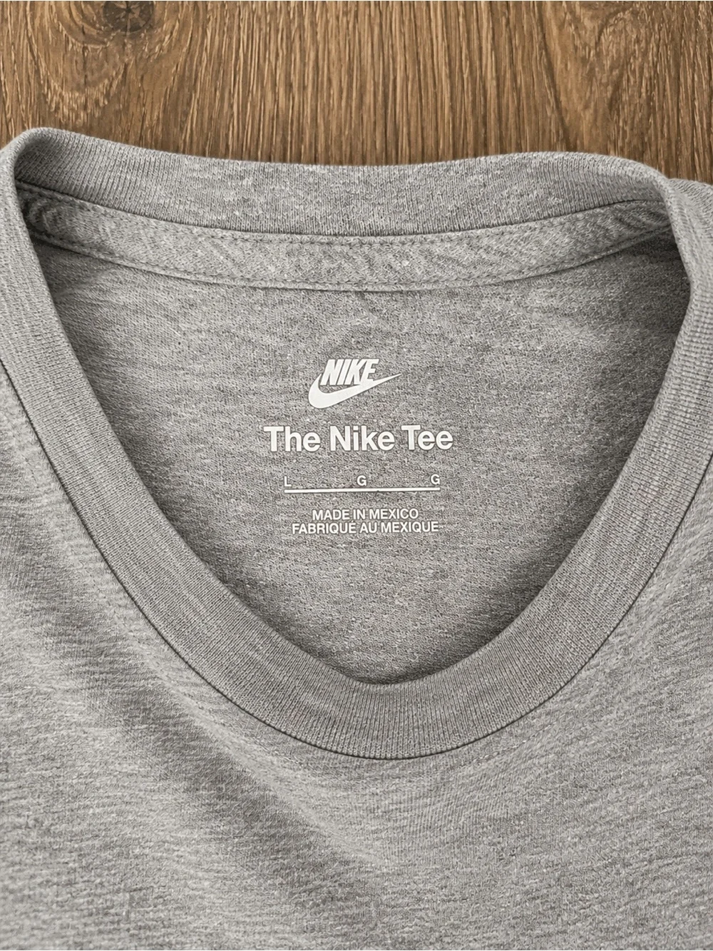 Nike The Nike Tee Youth Large Gray Heather Swoosh T Shirt